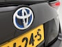 Toyota Prius 1.8 Executive | BTW Voertuig | Dealer Onderhouden | JBL | Head-Up Display | Dodehoek detectie | Parkeersensoren voor+achter met assistent | Stoelverwarming | Navigatie | Achteruitrijcamera | DAB