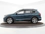 Volkswagen Tiguan 1.4 TSI 245pk DSG eHybrid R-Line Business · 360 Camera · Inklap. Trekhaak · Head-Up Display · Dodehoeksensor · Parkeer assistent · Stuur- & Stoelverwarming ·