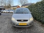 Ford C-Max 1.8-16V Futura | Airco | Cruise Control | Elekt. Ramen | LMV | Trekhaak | APK tot 04-02-2027!
