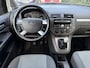 Ford C-Max 1.8-16V Futura | Airco | Cruise Control | Elekt. Ramen | LMV | Trekhaak | APK tot 04-02-2027!