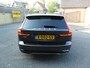 Volvo V60 2.0 B3 Hybrid Essential Edition Automaat Nav Leder 19"Lmv Ecc Camera Pdc Privacyglas Rijklaarprijs