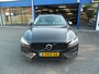 Volvo V60 2.0 B3 Hybrid Essential Edition Automaat Nav Leder 19"Lmv Ecc Camera Pdc Privacyglas Rijklaarprijs