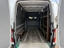 Mercedes-Benz Sprinter 319 3.0 V6 L2H2 10-Inch MBUX Navigatie Climate Control Cruise Control 3,5 Trekhaak Oprijplaat