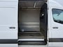 Mercedes-Benz Sprinter 319 3.0 V6 L2H2 10-Inch MBUX Navigatie Climate Control Cruise Control 3,5 Trekhaak Oprijplaat