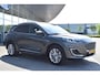 Ford Kuga 2.5 PHEV Vignale | Elektrisch Wegklapbare Trekhaak | Climate Control | Adpatieve Cruise Control | Winterpakket | Head-Up Display | Elektrisch Bedienbare Voorstoel Incl. Memoryfunctie | Bang & Olufsen Premium Geluidsysteem | Apple Carplay/Android Auto |