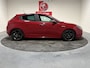 Alfa Romeo Giulietta 1.4 T Sprint, Rosso Alfa, Kuipstoelen, 18 inch, Clima, Cruise, Parkeersensoren, Navi, Blue tooth, Org. NL auto, prijs incl. nieuwe apk, beurt en 3 mnd garantie