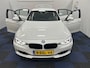 BMW 3-Serie 320i Edition Executive / NETTE AUTO / NAVI-MULTIEMEDIA / RIJDT SCHAKELT GOED