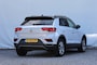 Volkswagen T-Roc 1.5 TSI Style - 150 pk ** / LED / Camera / DSG / Carplay