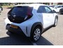 Toyota Aygo X FIRST 5-DEURS APPLE/ANDROID CAMERA CLIMA AD-CRUISE 17'' LM-VELGEN EL-RAMEN/SPIEGELS NL-AUTO 1E-EIG