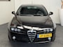 Alfa Romeo 159 SPORTSWAGON 1.7 T DISTINCTIVE CRUISE CONTROL CLIMATE CONTROL APPLE CARPLAY/ANDROID ACHTERUITRIJCAMERA 18"LICHTMETALEN VELGEN PDC ZEER MOOI !!