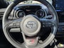 Toyota Yaris 1.5 Hybrid GR SPORT PANODAK STOEL/STUURVERW JBL-AUDIO HEAD-UP 18'' LM-VELGEN PARK-SENSOREN NAVI KEYLESS CAMERA APPLE/ANDROID NL-AUTO 1E-EIG