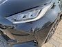 Toyota Yaris 1.5 Hybrid GR SPORT PANODAK STOEL/STUURVERW JBL-AUDIO HEAD-UP 18'' LM-VELGEN PARK-SENSOREN NAVI KEYLESS CAMERA APPLE/ANDROID NL-AUTO 1E-EIG