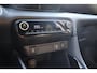 Toyota Yaris 1.5 HYBRID LAUNCH EDITION PARK.SENSOREN V+A STOELVERW HEAD-UP DISPLAY