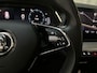 Skoda Octavia Combi 1.4 TSI iV PHEV Business Edition Camera Sfeerverlichting Panoramadak Trekhaak