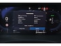 Volvo XC60 T8 Recharge AWD Plus Dark - Panorama/schuifdak - IntelliSafe Assist & Surround - 360º Camera - Harman/Kardon audio - Adaptieve LED koplampen - Verwarmde voorstoelen, stuur & achterbank - Parkeersensoren voor & achter - Elektr. bedienb. voorstoelen met geheugen - Draadloze tel. lader - Extra getint glas - 20' LMV