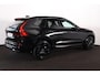 Volvo XC60 T6 Recharge AWD Plus Black Edition - Panorama/schuifdak - IntelliSafe Assist & Surround - 360º Camera - Harman/Kardon audio - Adaptieve LED koplampen - Verwarmde voorstoelen, stuur & achterbank - Parkeersensoren voor & achter - Elektr. bedienb. voorstoelen met geheugen - Head up display - Draadloze tel. lader - Extra getint glas - Inklapbare trekhaak - 21' LMV