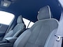 Volvo XC40 1.5 T4 Plug-in hybrid Plus Dark | Zwenkbare trekhaak | Adaptieve cruise | Memory | Haman Kardon | Blis |