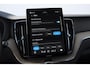 Volvo XC60 T6 350PK Automaat AWD Plus Dark / Trekhaak / BLIS / Adaptieve cruise control / Panoramadak / Apple carplay / Parkeersensoren met camera / Elektrische achterklep / Elektrische stoelen met geheugen / Stoel en stuurwielverwarming