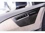Volvo XC90 2.0 T8 Recharge AWD Ultimate Bright | Long Range | Nappaleder | Stoelventilatie | Stoelmassage | Head-up Display | Panoramadak | Harman Kardon Audio | Achteruitrijcamera | Keyless Entry | Elektrische Achterklep | Stoelverwarming voor en achter | Cruise Control Adaptief | BLIS | Google Navigatie | Apple Carplay | Android Auto