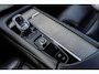 Volvo XC90 2.0 T8 Recharge AWD Ultimate Bright | Long Range | Nappaleder | Stoelventilatie | Stoelmassage | Head-up Display | Panoramadak | Harman Kardon Audio | Achteruitrijcamera | Keyless Entry | Elektrische Achterklep | Stoelverwarming voor en achter | Cruise Control Adaptief | BLIS | Google Navigatie | Apple Carplay | Android Auto