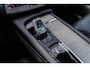 Volvo XC90 2.0 T8 Recharge AWD Ultimate Bright | Long Range | Nappaleder | Stoelventilatie | Stoelmassage | Head-up Display | Panoramadak | Harman Kardon Audio | Achteruitrijcamera | Keyless Entry | Elektrische Achterklep | Stoelverwarming voor en achter | Cruise Control Adaptief | BLIS | Google Navigatie | Apple Carplay | Android Auto