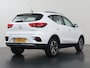 MG MG ZS EV Long Range Luxury 70 kWh | Trekhaak | Panoramadak | 360° Camera | Cruise Control Adaptief | Lederen Interieur | Stoel/Stuurverwarming | Keyless Entry/Go | Navigatie |