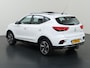 MG MG ZS EV Long Range Luxury 70 kWh | Trekhaak | Panoramadak | 360° Camera | Cruise Control Adaptief | Lederen Interieur | Stoel/Stuurverwarming | Keyless Entry/Go | Navigatie |