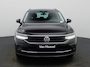 Volkswagen Tiguan 1.5 TSI Life | Automaat | LMV | Climate control | Camera | Stoel/Stuur verwarming | Navigatie | Bluetooth | Adaptive cruise | Parkeer sensoren | Apple carplay | Virtual cockpit | Trekhaak