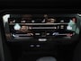 Volkswagen Tiguan 1.5 TSI Life | Automaat | LMV | Climate control | Camera | Stoel/Stuur verwarming | Navigatie | Bluetooth | Adaptive cruise | Parkeer sensoren | Apple carplay | Virtual cockpit | Trekhaak