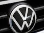 Volkswagen Tiguan 1.5 TSI Life | Automaat | LMV | Climate control | Camera | Stoel/Stuur verwarming | Navigatie | Bluetooth | Adaptive cruise | Parkeer sensoren | Apple carplay | Virtual cockpit | Trekhaak