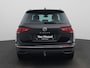 Volkswagen Tiguan 1.5 TSI Life | Automaat | LMV | Climate control | Camera | Stoel/Stuur verwarming | Navigatie | Bluetooth | Adaptive cruise | Parkeer sensoren | Apple carplay | Virtual cockpit | Trekhaak