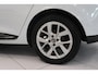 Renault Clio Estate 0.9 TCe Limited | Airco | Navigatie | Parkeersensor | Cruise control | All-Season |