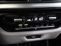 Suzuki Swift 1.2 Style Smart Hybrid | Navigatie | Parkeercamera | Cruise Control Adaptief | Climate Control | Stoelverwarming |