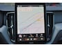 Volvo XC60 T6 Recharge AWD Plus Black Edition - IntelliSafe Assist & Surround - 360º Camera - Harman/Kardon audio - Adaptieve LED koplampen - Verwarmde voorstoelen, stuur & achterbank - Parkeersensoren voor & achter - Elektr. bedienb. voorstoelen met geheugen - Draadloze tel. lader - Extra getint glas - 21' LMV
