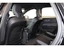 Volvo XC60 T6 Recharge AWD Plus Black Edition - IntelliSafe Assist & Surround - 360º Camera - Harman/Kardon audio - Adaptieve LED koplampen - Verwarmde voorstoelen, stuur & achterbank - Parkeersensoren voor & achter - Elektr. bedienb. voorstoelen met geheugen - Draadloze tel. lader - Extra getint glas - 21' LMV