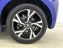 Toyota Yaris 1.5 Hybrid 115 Dynamic Comfort Pack | BTW voertuig | Dealer onderhouden | Dodehoek detectie | Stoel+stuurverwarming | Parkeersensoren voor+achter | Apple CarPlay/Android auto |