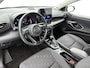Toyota Yaris 1.5 Hybrid 115 Dynamic Comfort Pack | BTW voertuig | Dealer onderhouden | Dodehoek detectie | Stoel+stuurverwarming | Parkeersensoren voor+achter | Apple CarPlay/Android auto |