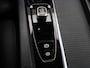 Volvo V60 B4 AUT(8) MOMENTUM+ NAVI KEYLESS STOELVERWARMING PARK ASSIST
