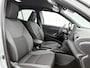 Toyota Yaris Cross 1.5 Hybrid 115 Dynamic Comfort Pack | BTW voertuig | Dodehoek detectie | Stoel+stuurverwarming | Parkeersensoren voor+achter | Apple CarPlay/Android auto | Cruise Control Adaptive | Achteruitrijcamera | Climate Control |
