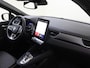 Renault Captur 1.3 mild hybrid 160 techno | Apple Carplay/Android | cruise control adaptief | electronic climate control | lederen/stof bekleding | LED koplampen | lichtmetalen velgen 18" | navigatiesysteem |