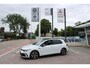 Volkswagen Golf 1.5 eTSI 150pk R-Line DSG Automaat Black Style / Panoramadak / Zwenkbare Trekhaak / Camera / App-Connect / Stuur & Stoelverwarming / 18" LMV