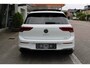 Volkswagen Golf 1.5 eTSI 150pk R-Line DSG Automaat Black Style / Panoramadak / Zwenkbare Trekhaak / Camera / App-Connect / Stuur & Stoelverwarming / 18" LMV