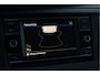 Volkswagen Transporter 2.0 TDI L2H1 30 DC | Trekhaak | Apple CarPlay / Android Auto | Cruise | PDC