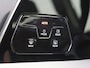 Volkswagen Golf 1.5 TSI Life | 360 camera | Head-up display | Digital cockpit Pro | Ergo-Active bestuurdersstoel | Lane assist | Stoel- en stuurwielverwarming | Sfeerverlichting |