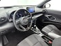 Toyota Yaris Cross 1.5 Hybrid Adventure | Head-Up Display | Dodehoek detectie | Elektrische achterklep | Stoel+Stuurverwarming | Parkeersensoren voor+achter | LED Matrix koplampen | Apple CarPlay/Android Auto |