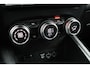 Renault Captur 1.3TCe mild hybrid 160 R.S. Line | Adap. Cruise | Trekhaak | Stoel-/Stuurverwarming | 1500kg Trekgewicht