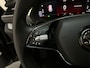 Skoda Octavia Combi 1.5 e-TSI DSG 150pk Business Edition Plus Stoelverwarming Parkeersensoren Adaptive Cruise Navigatie