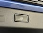 Volkswagen T-Roc 1.5 eTsi R-Line First Edition | IQ light | Pano | Trekhaak |