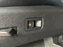 Volkswagen T-Roc 1.5 eTsi R-Line First Edition | IQ light | Pano | Trekhaak |
