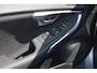Volvo V40 1.6 T4 Momentum. Origineel Nederlands!!